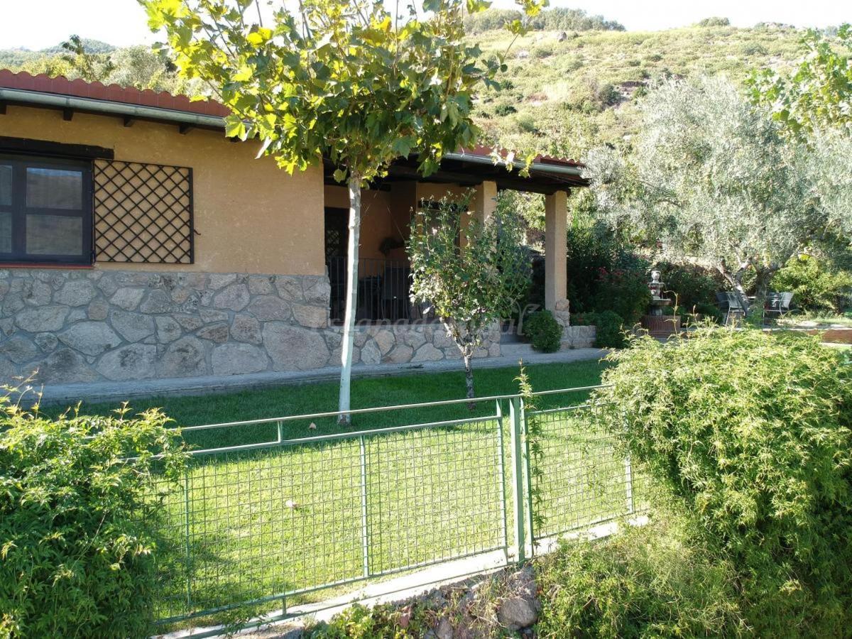 Casa Rural Josefina 1 Y 2 Navaconcejo Exterior photo